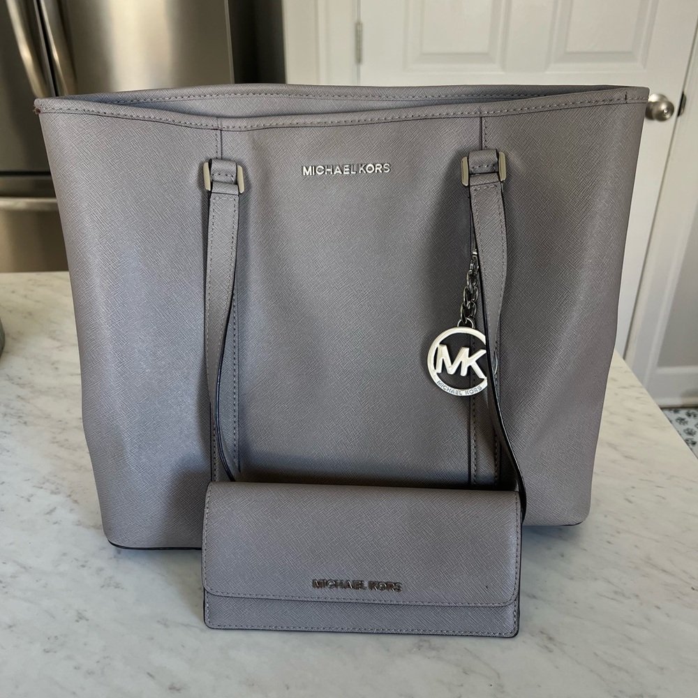 Michael Kors shoulder bag and wallet